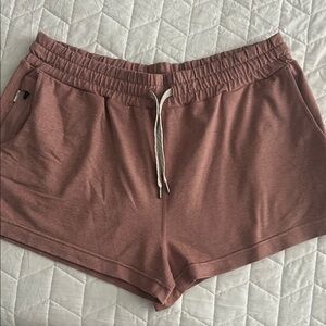 VUORI HALO Women's Casual Pink Shorts